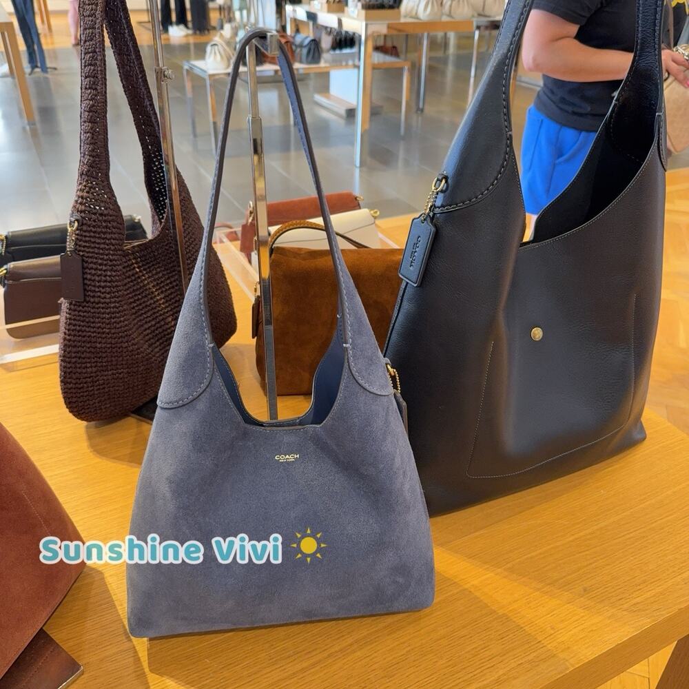 NWT CCOACH CW637 Brooklyn Shoulder Bag 28 Suede LIGHT DENIM